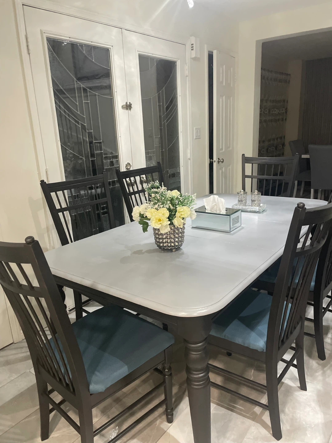 Dining Table with 6 Chairs - 72" x 40" x 36" - photo 4