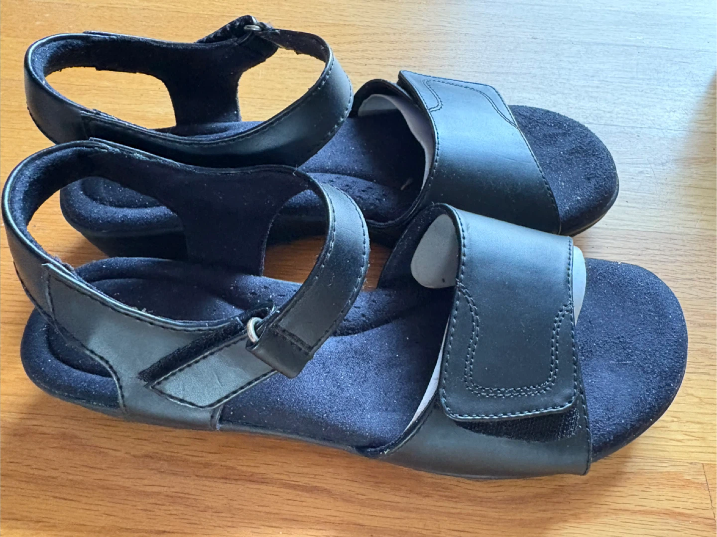 Mushrooms Black Sandals Size 8 - photo 3
