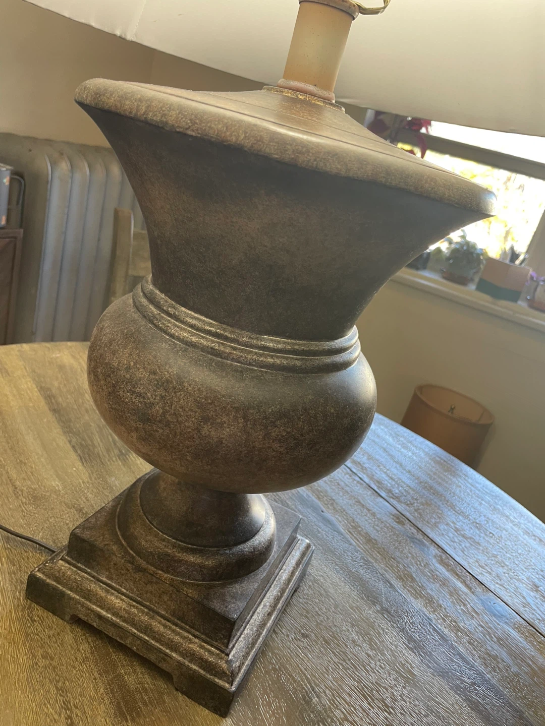 Table Lamp - photo 2