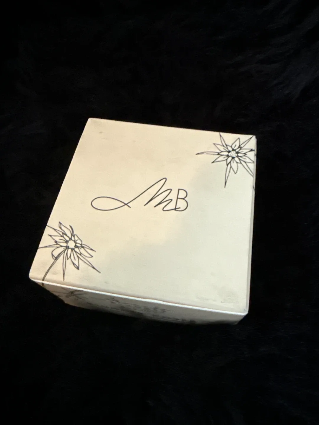 Monika Blunder Blunder Cover All-in-One Concealer/Foundation image indicator(2)