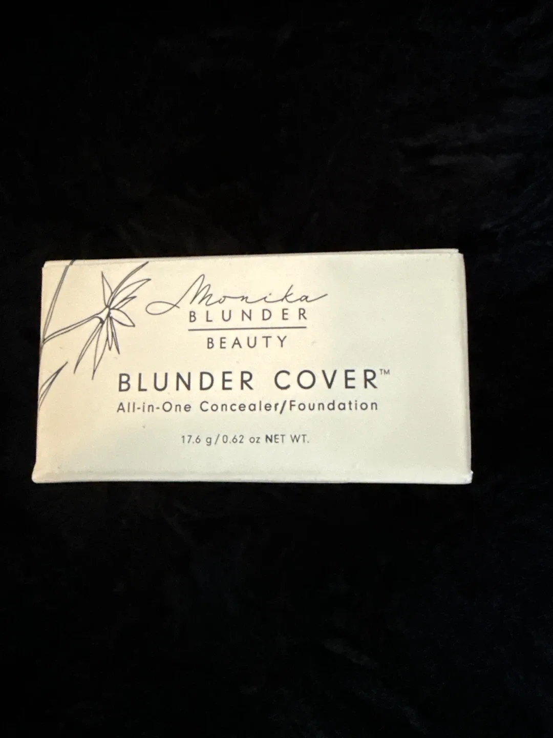 Monika Blunder Blunder Cover All-in-One Concealer/Foundation image indicator(3)