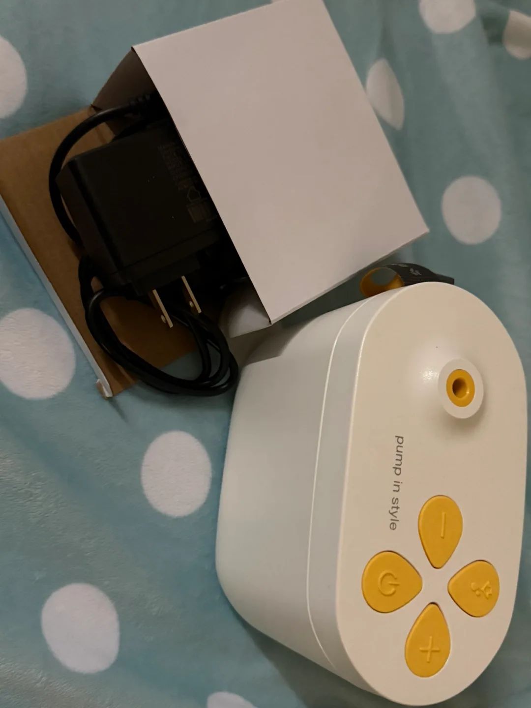 Medela Pump In Style MaxFlow Double Electric Breast Pump image indicator(6)