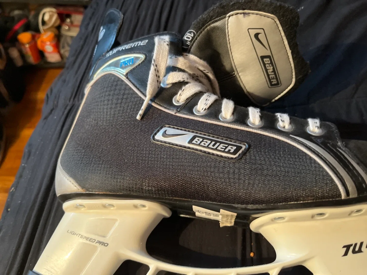 Nike  Bauer hockey  sharedguards image indicator(5)