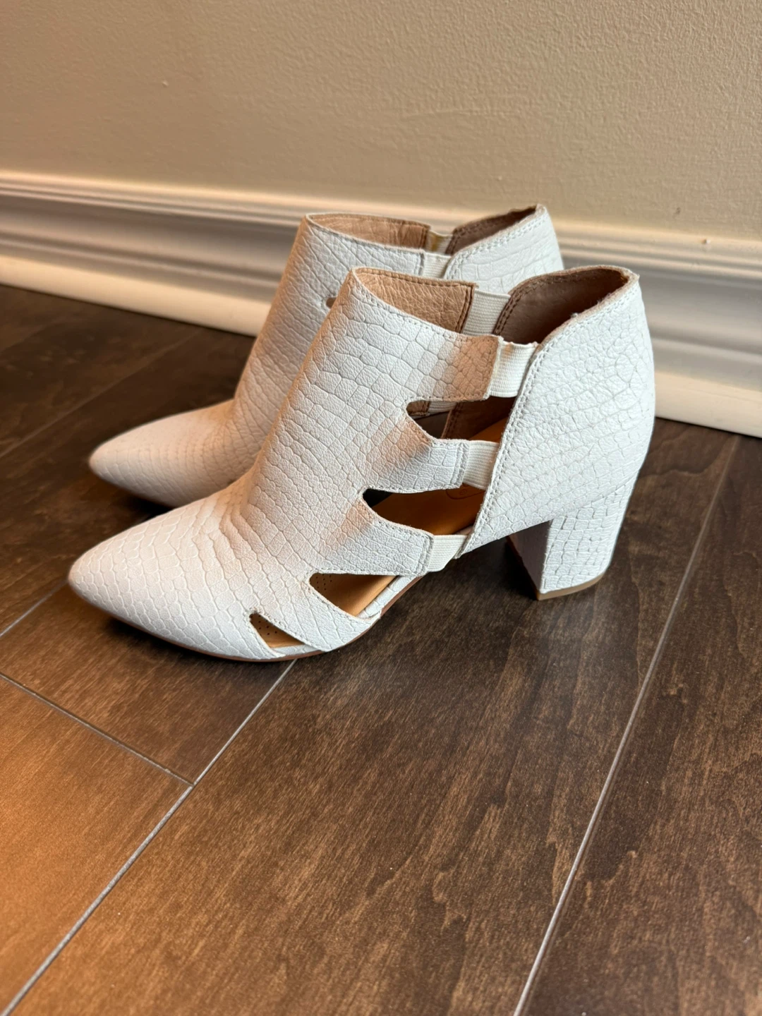 White Cutout Ankle Booties - Size 6 - photo 2