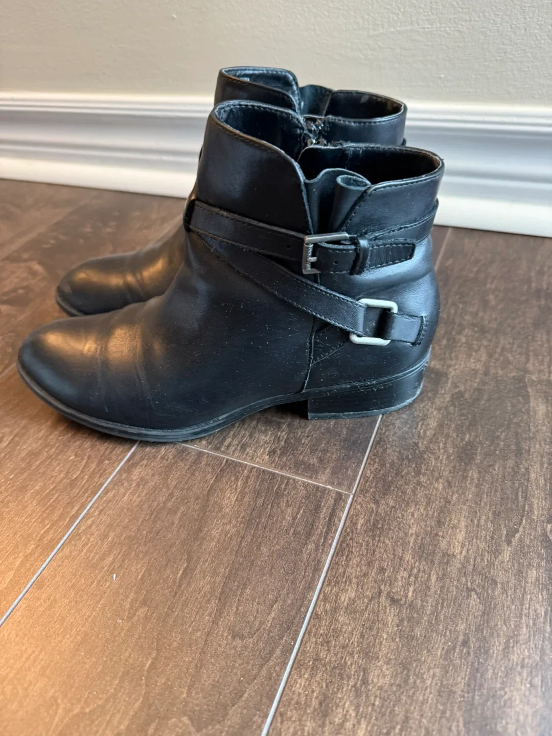 Black Ankle Boots image indicator(4)