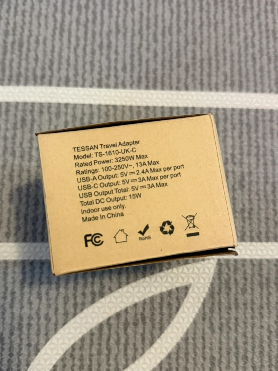 TESSAN TS-1610-UK-C Travel Adapter - New - photo 2