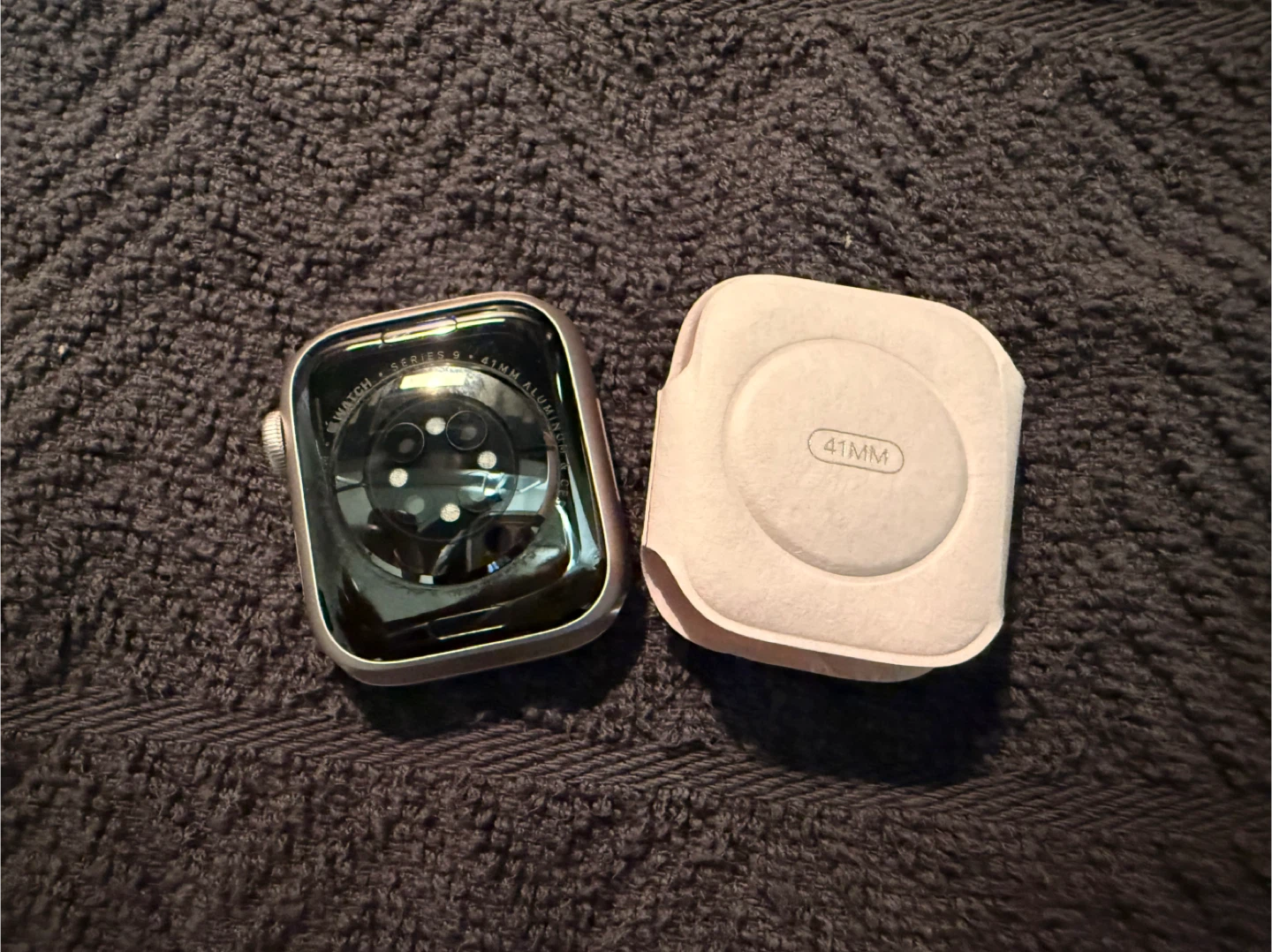 Apple Watch Series 9 41mm Light Pink - Like New! - photo 5