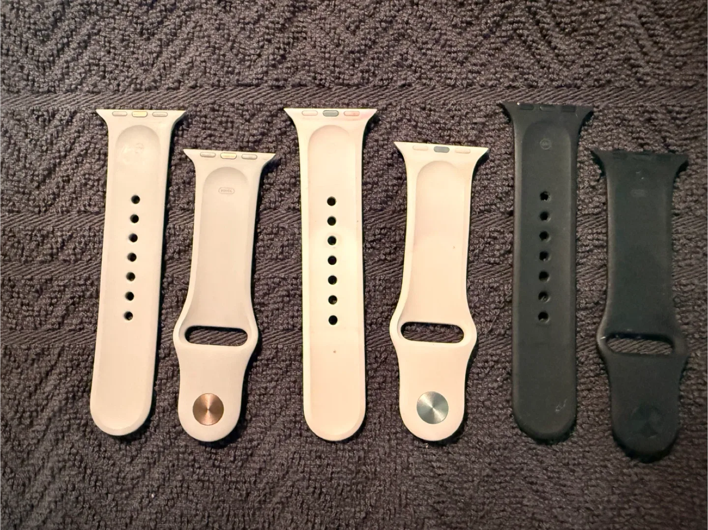 Apple Watch Series 9 41mm Light Pink - Like New! image indicator(7)