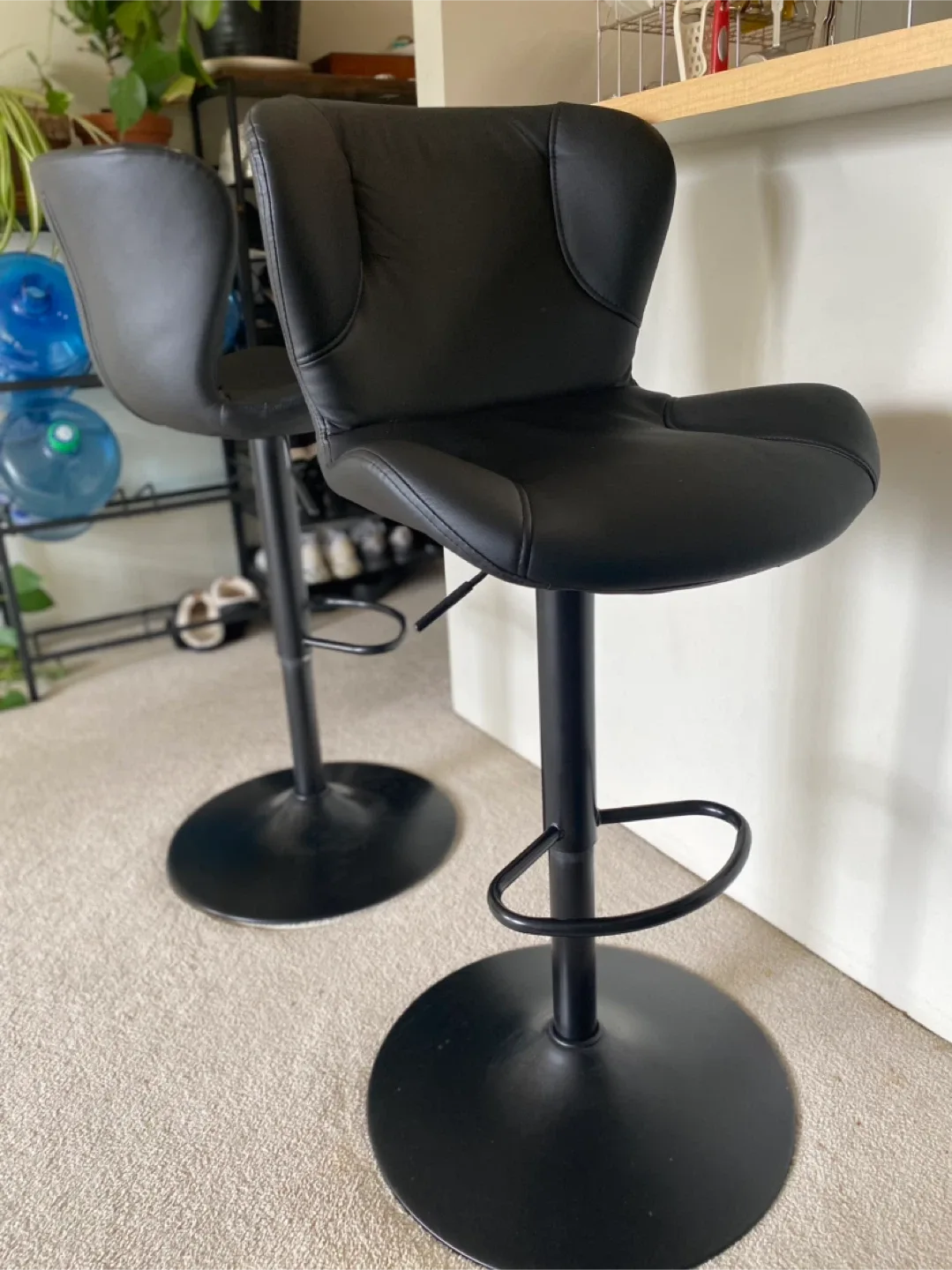 Adjustable Black Bar Stools (Set of 3) image indicator(2)