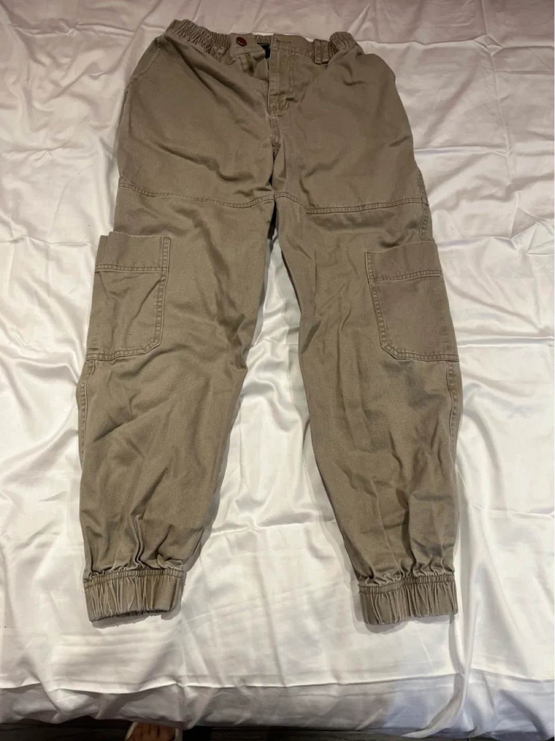 Forever 21 Cargo Jogger Pants - Size S