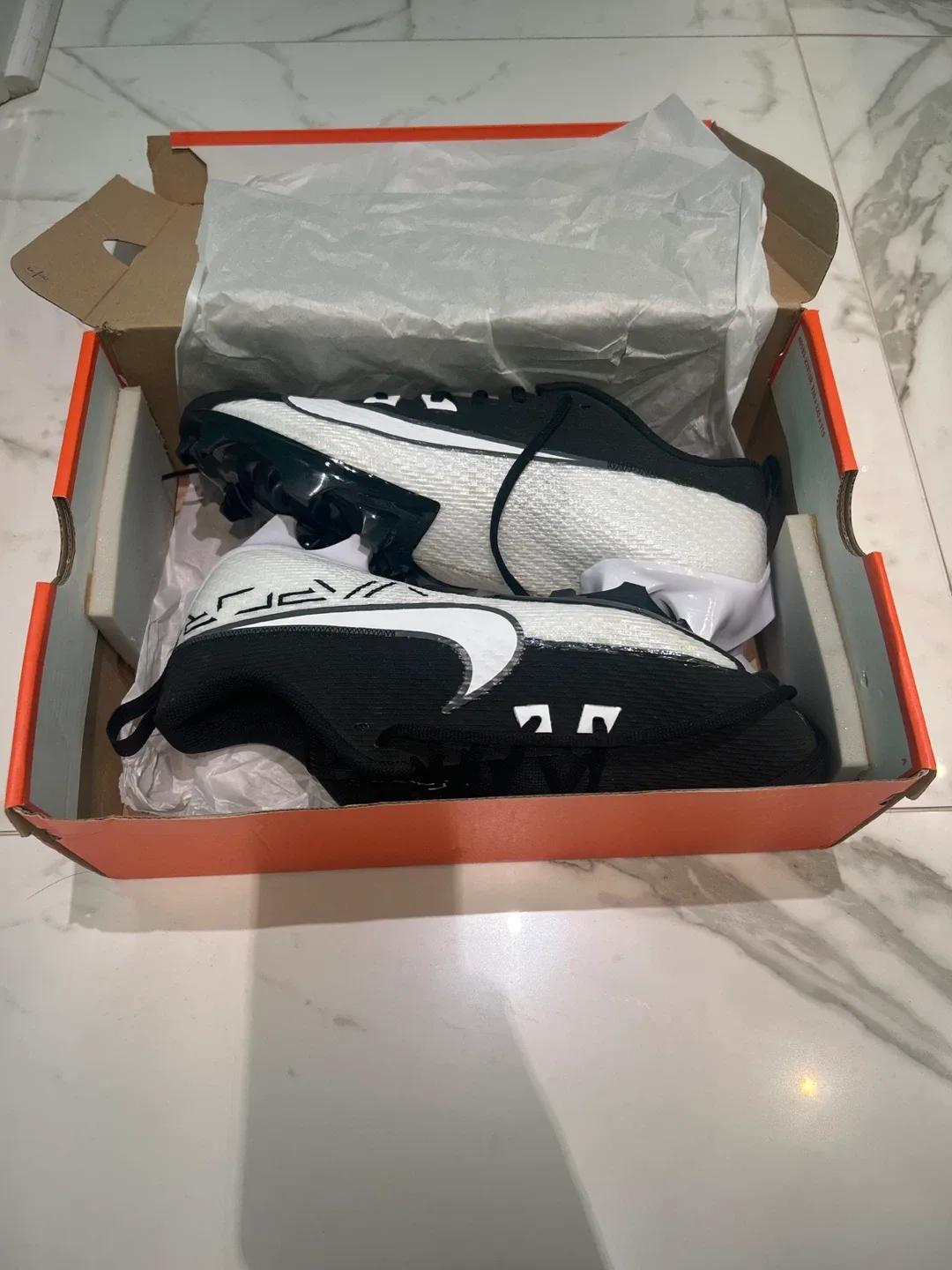 Nike Vapor Edge Pro 360 Football Cleats image indicator(3)