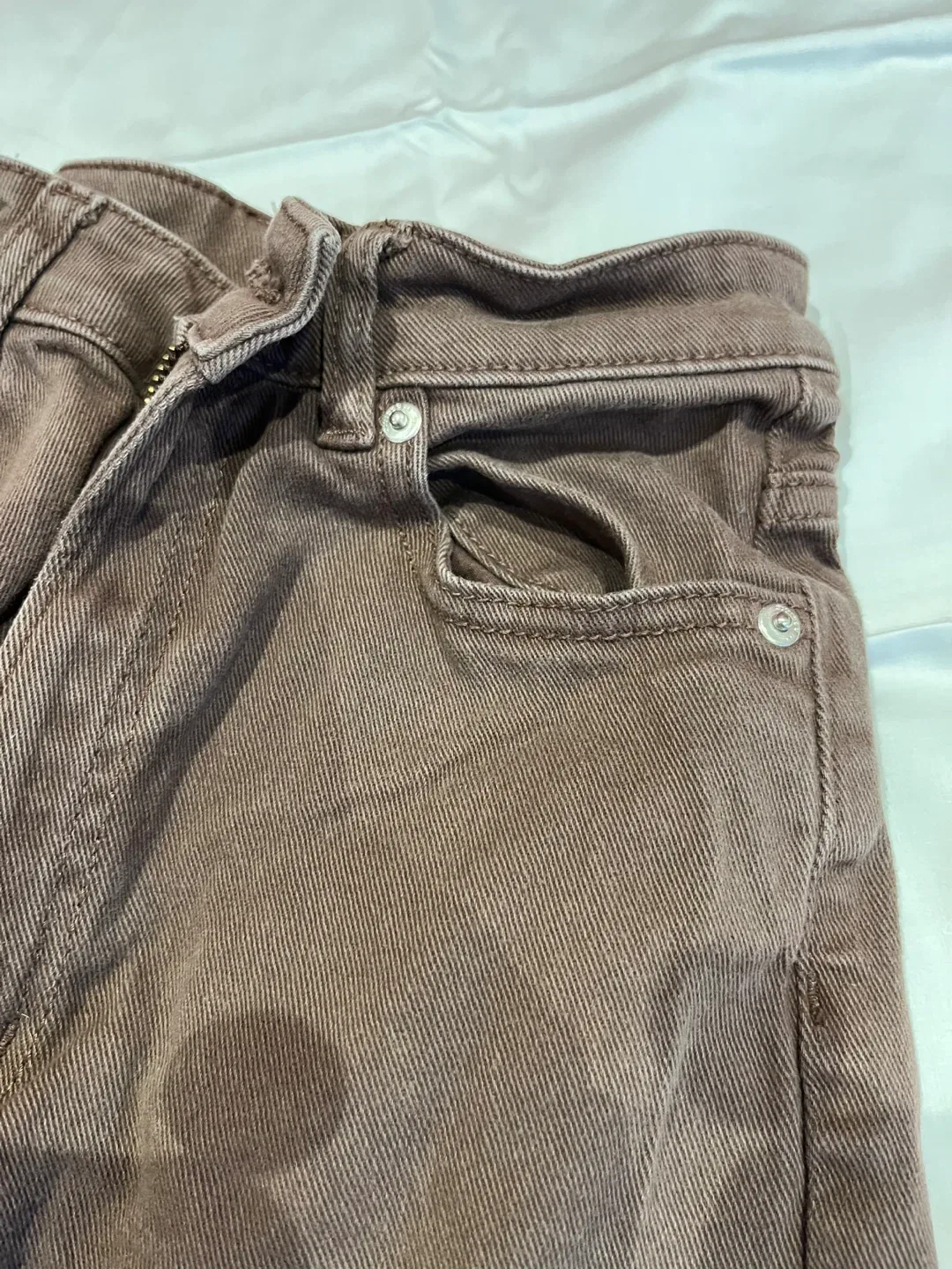 H&M Brown Wide Leg Jeans - Size 2 image indicator(2)