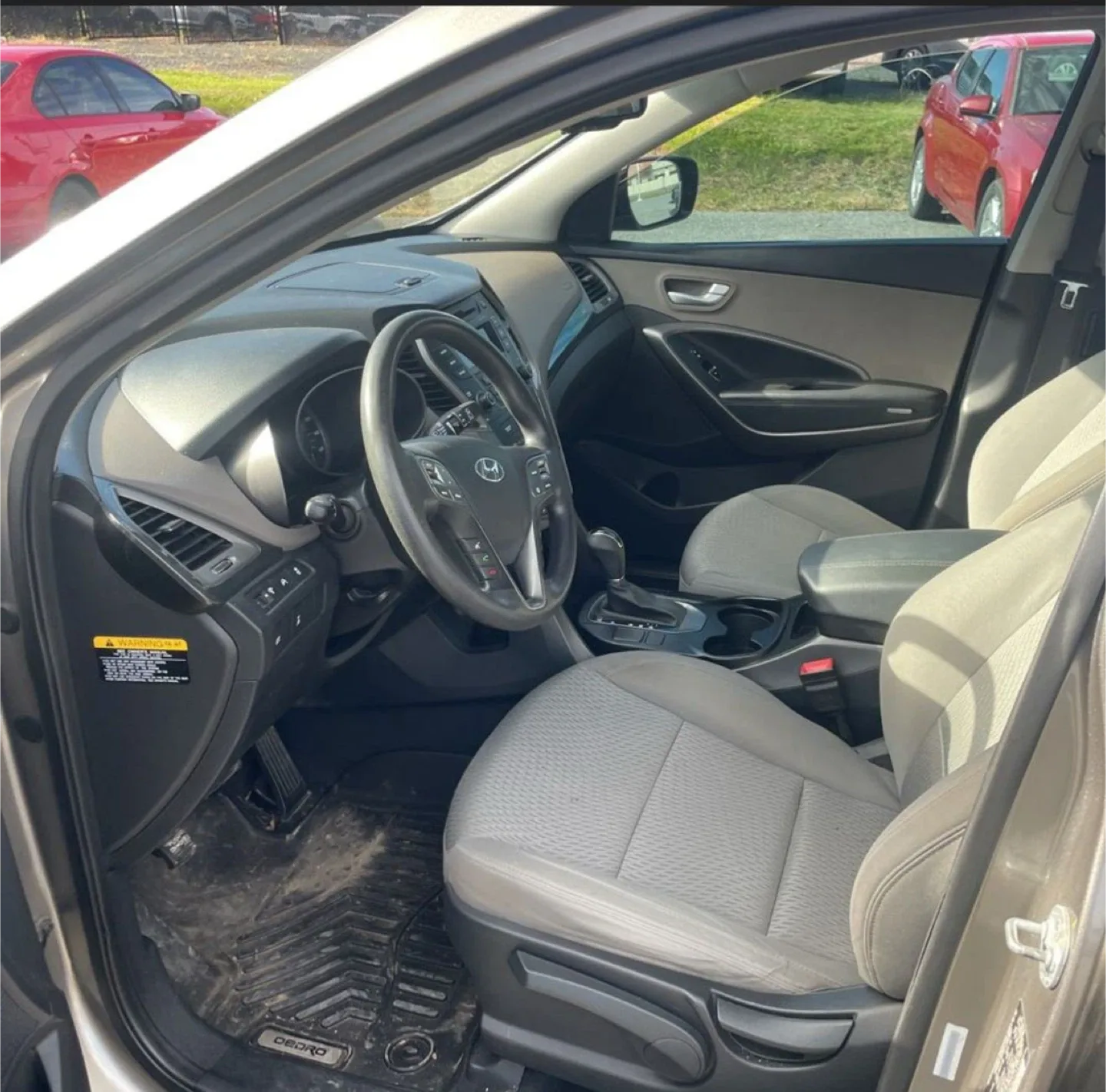 2014 Hyundai Santa Fe SUV - Gray image indicator(5)