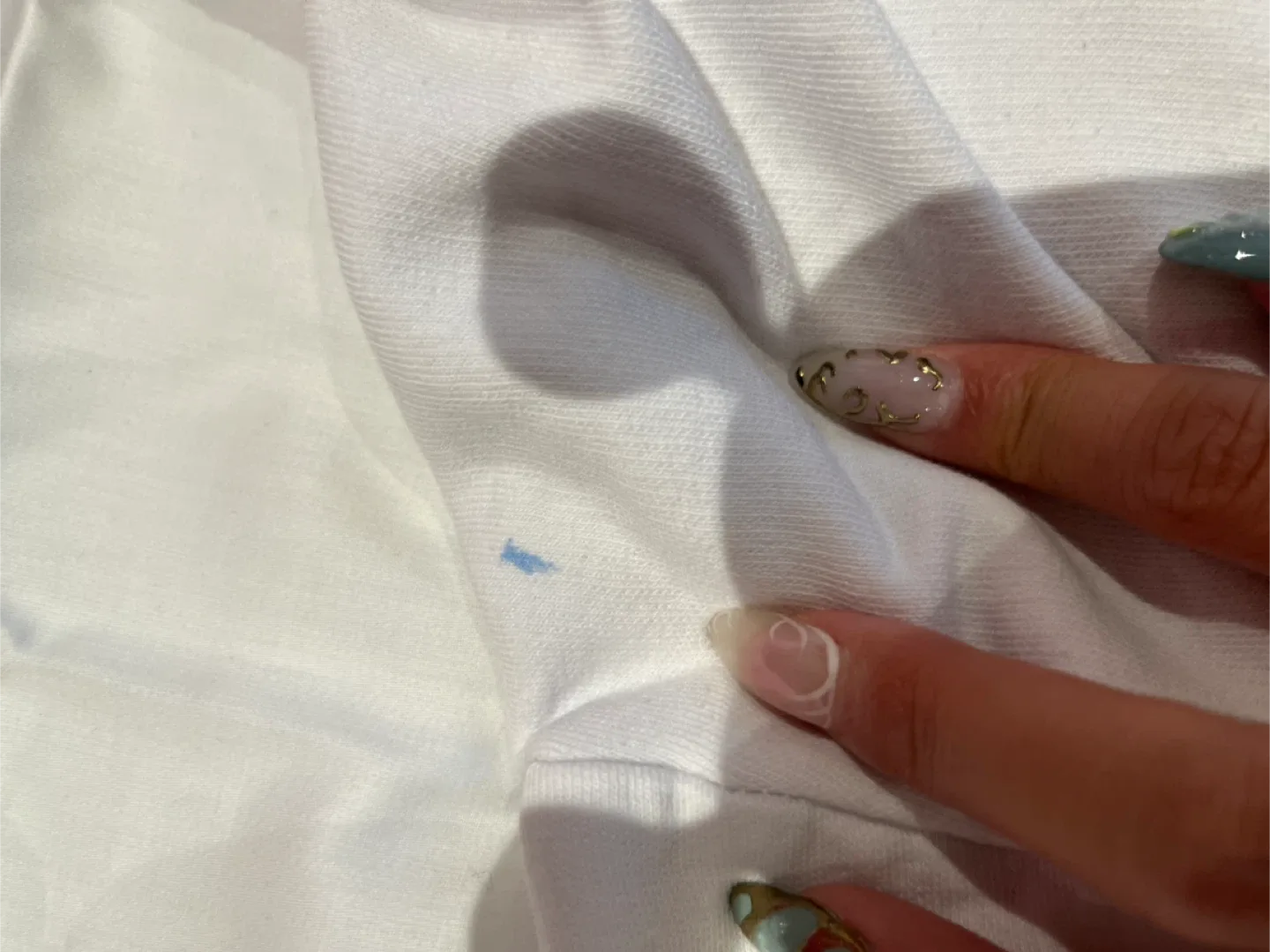 H&M White Graphic Hoodie - Size M image indicator(4)