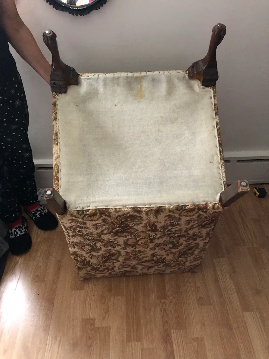 Floral Armchair - Vintage Style image indicator(7)