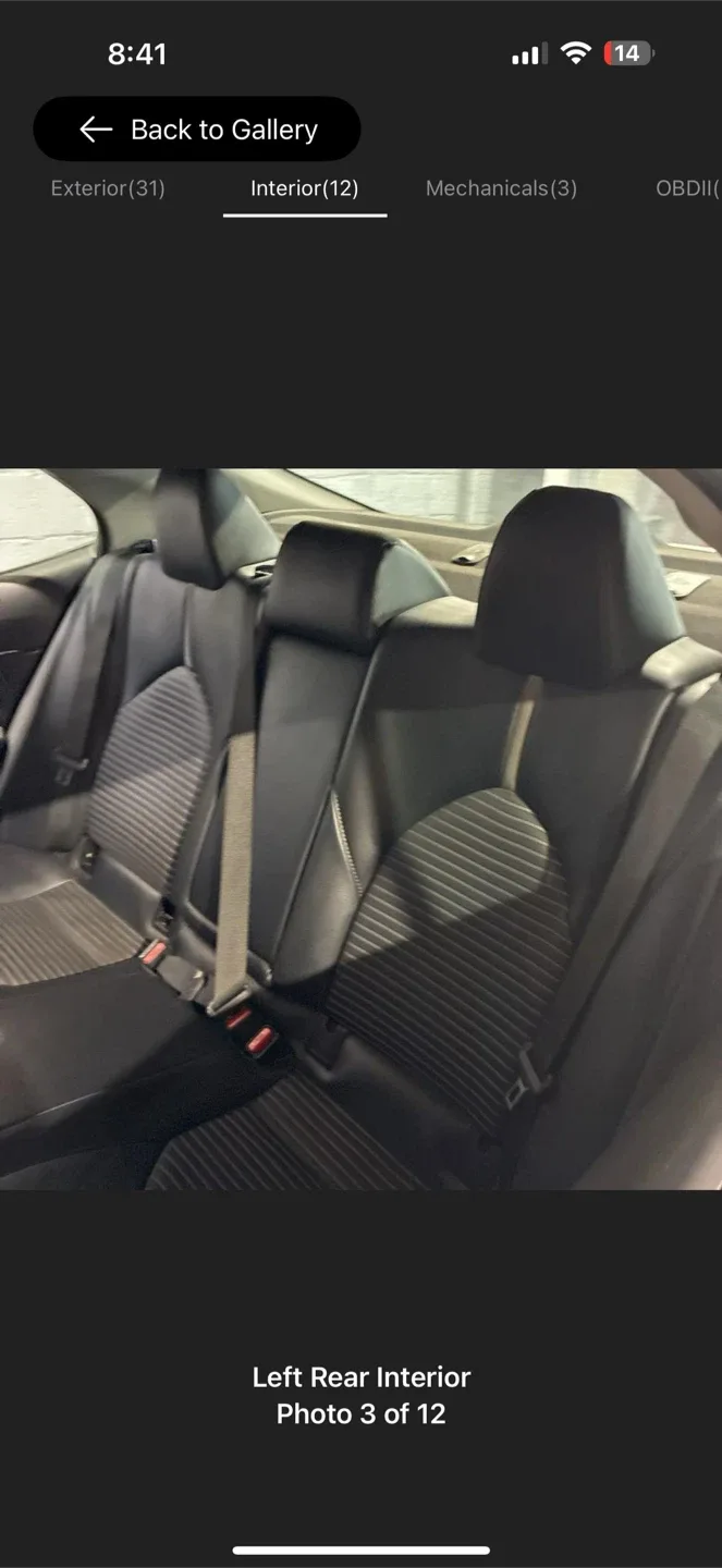 2020 Toyota Camry - White Sedan image indicator(6)