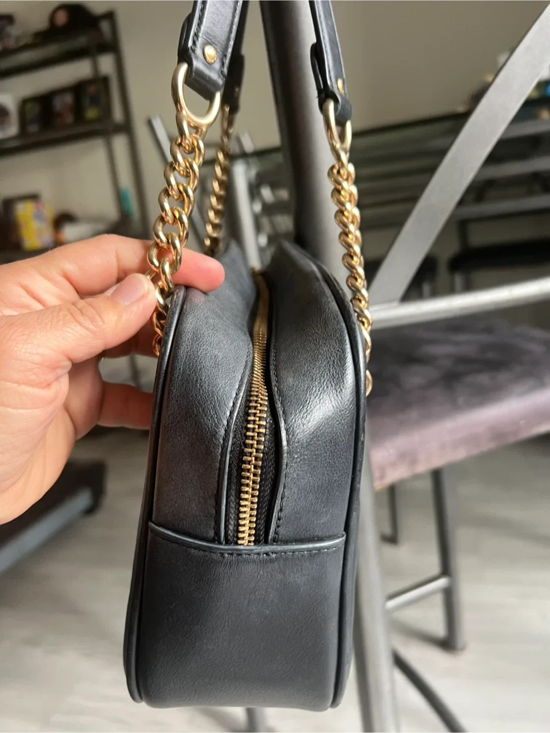 Coach Black Leather Shoulder Bag Very Elegant image indicator(4)