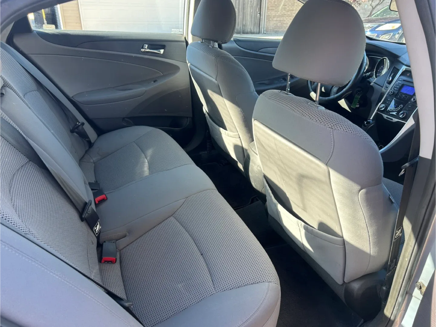 2011 Hyundai Sonata image indicator(8)