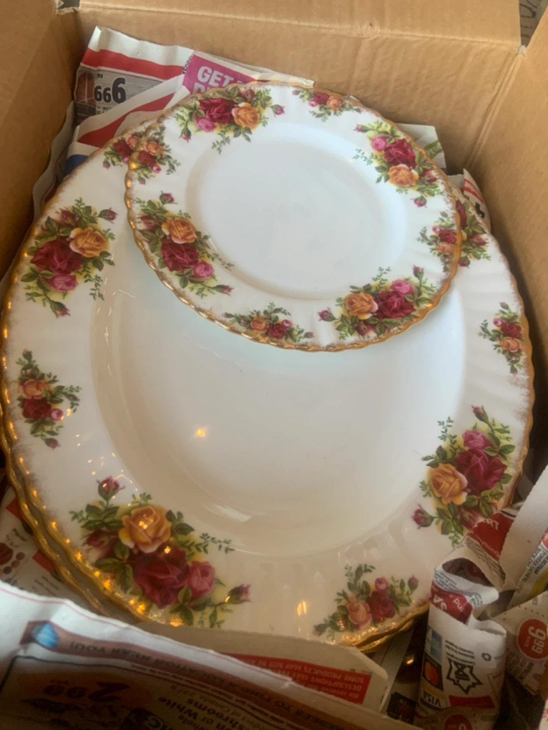Royal Albert Old Country Roses Dinnerware Set
