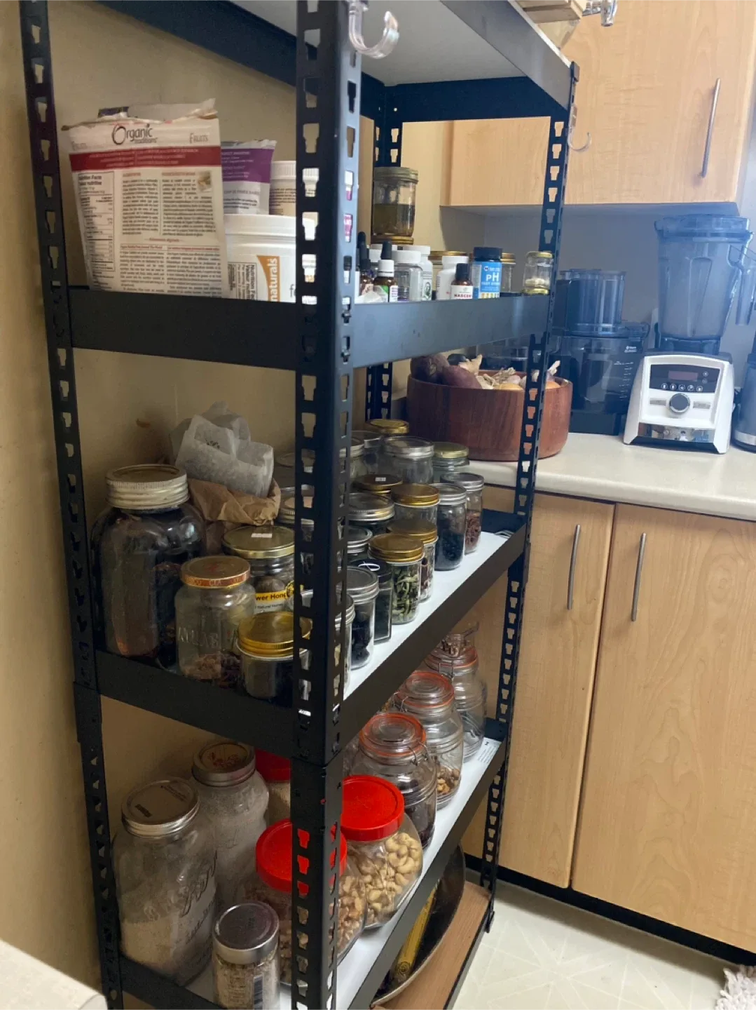 Black Metal Storage Shelf image indicator(2)