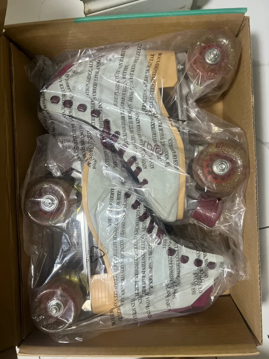 Candi Girl Roller Skates - Size 7 image indicator(7)