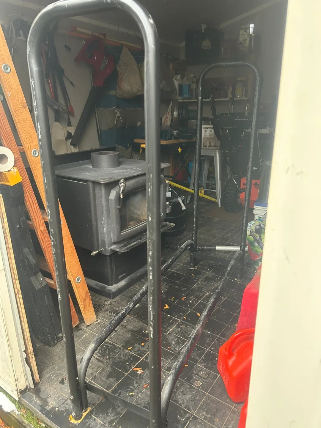 Black Wood Stove & Accessories image indicator(5)