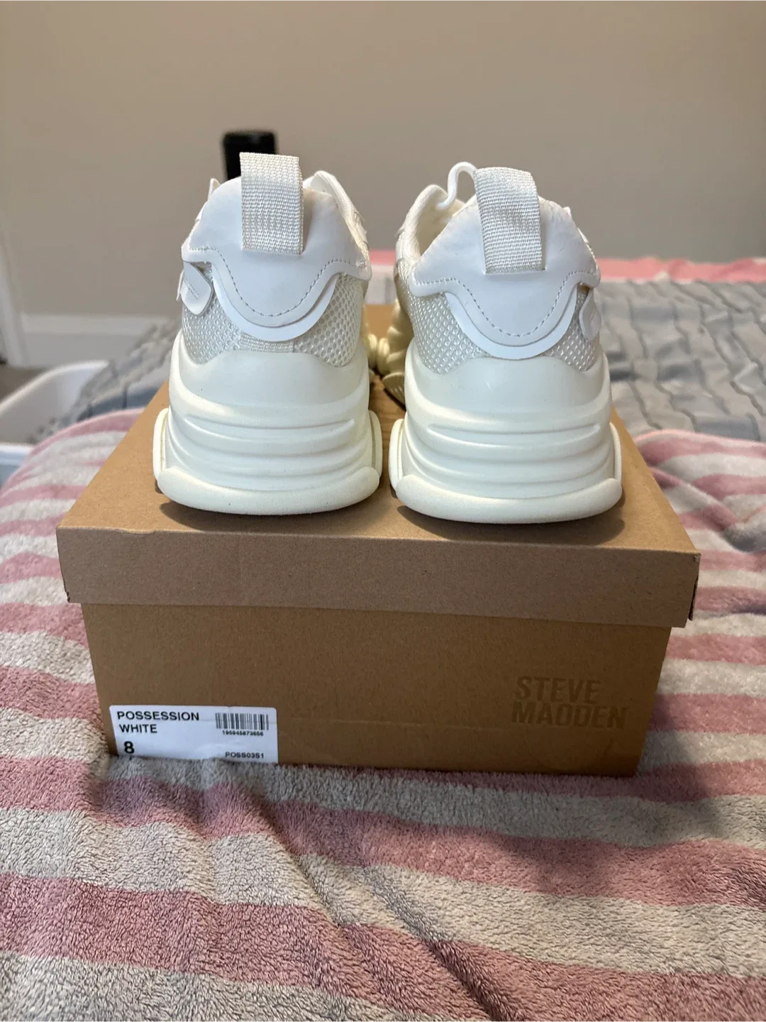 Steve Madden Possession White Sneakers - Size 8 image indicator(3)