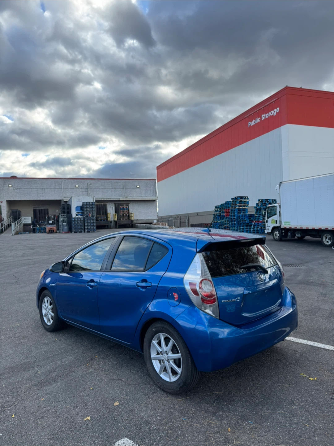 2012 Toyota Prius C Hatchback - photo 5