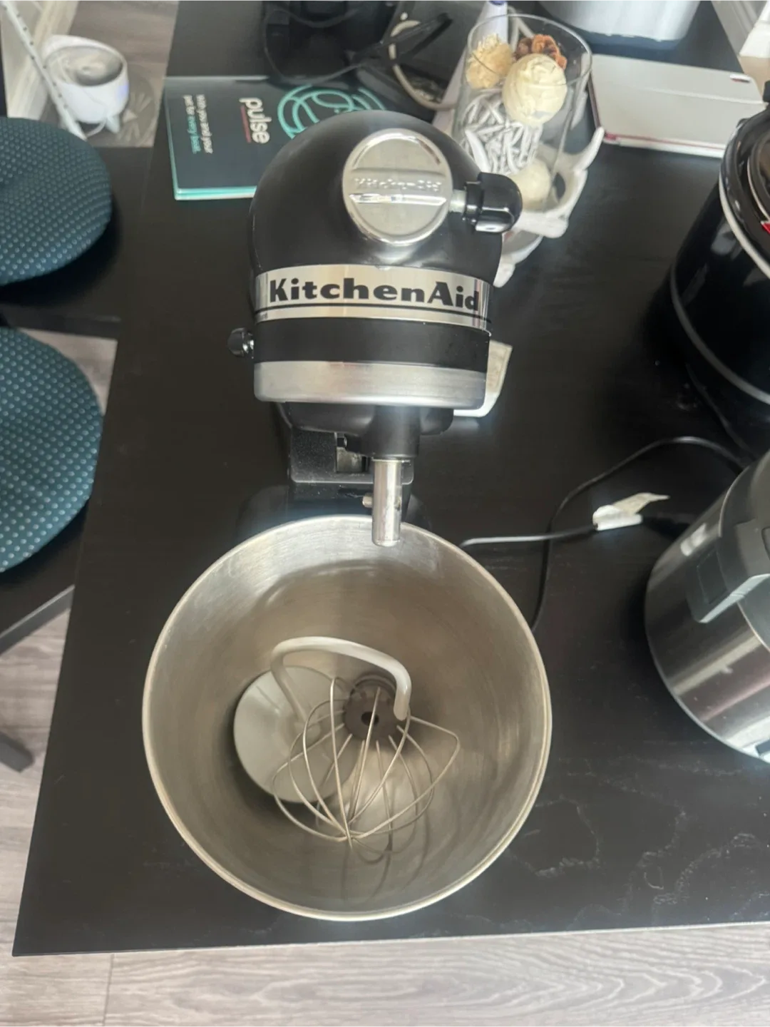 KitchenAid Ultra Power Stand Mixer - Black image indicator(2)