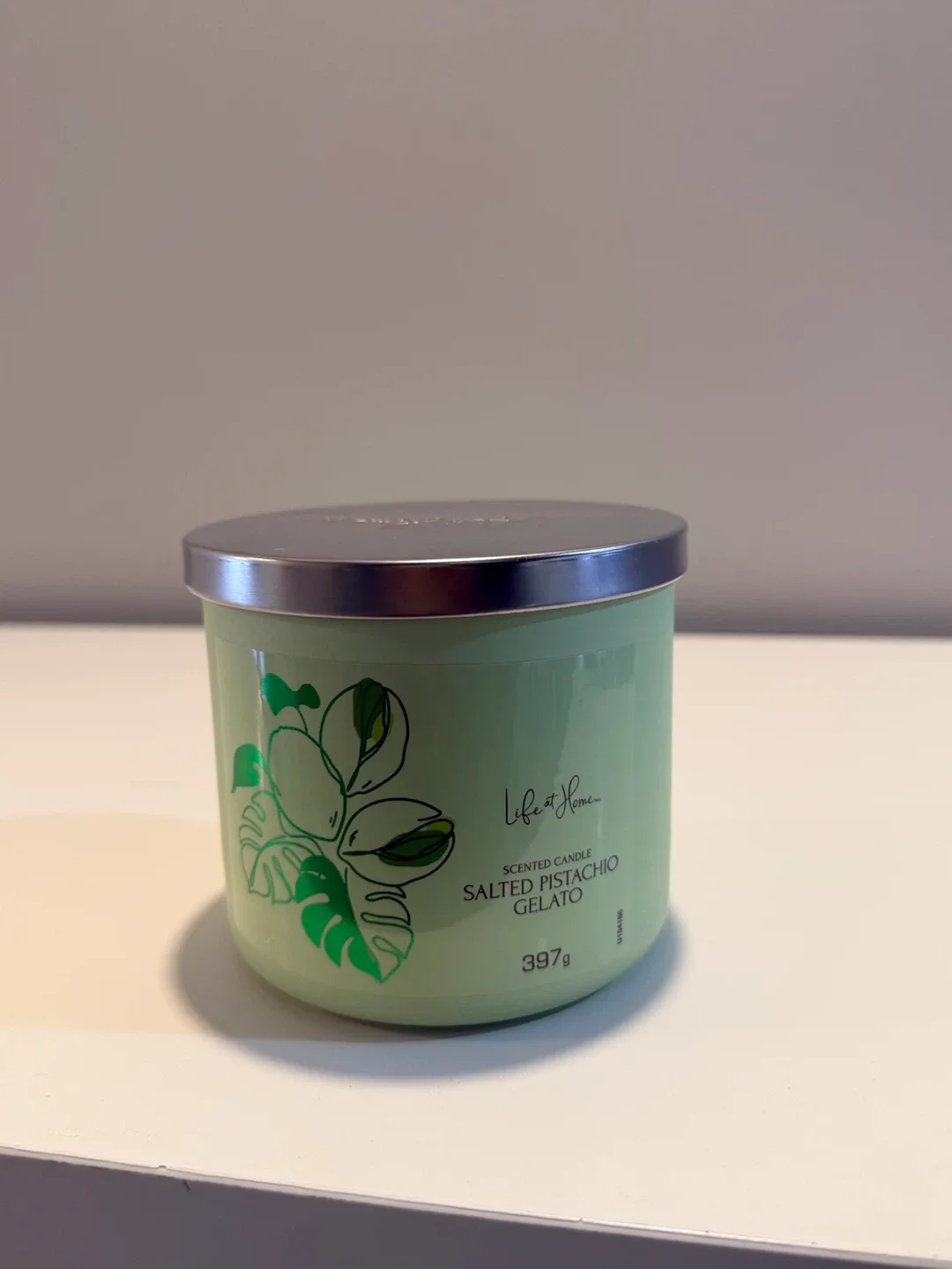 Holiday/ Christmas Gift- Salted Pistachio Gelato Candle image indicator(3)