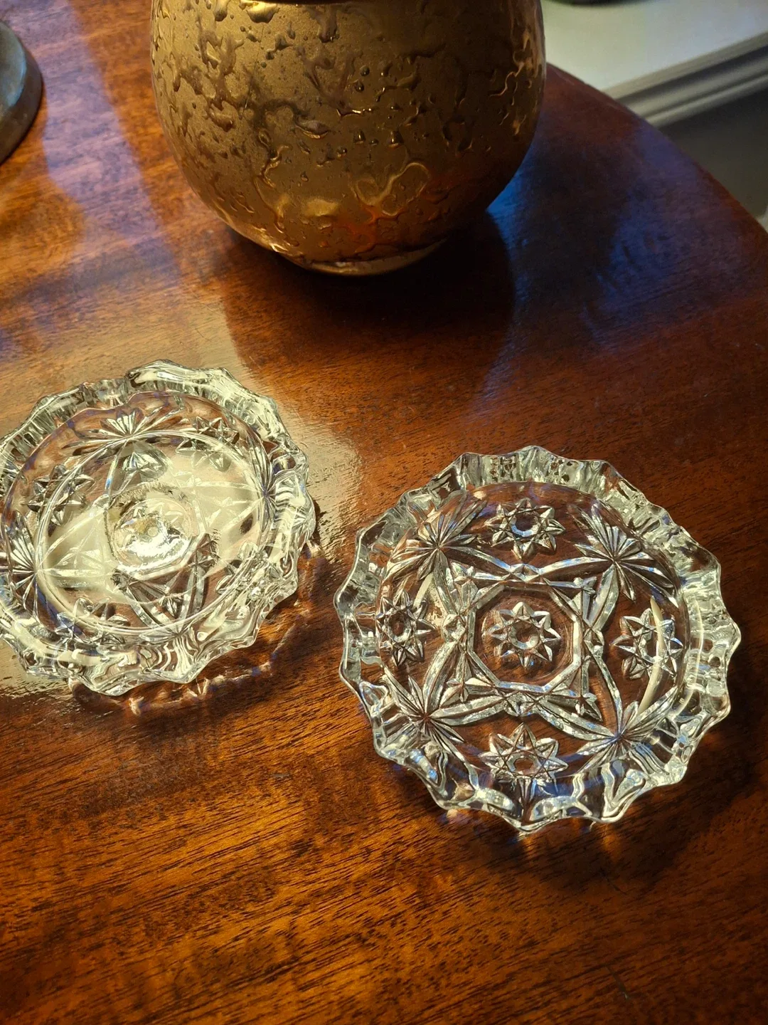 Pair of glass ash trays image indicator(2)