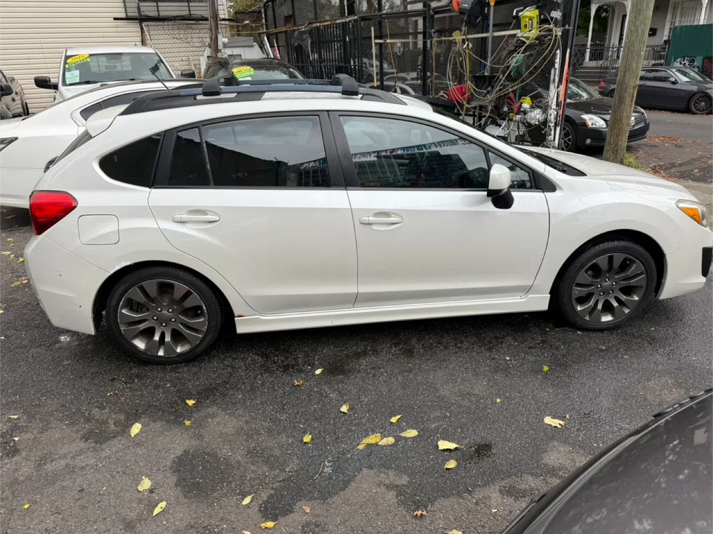 2013 Subaru Impreza Sport 131k miles image indicator(4)