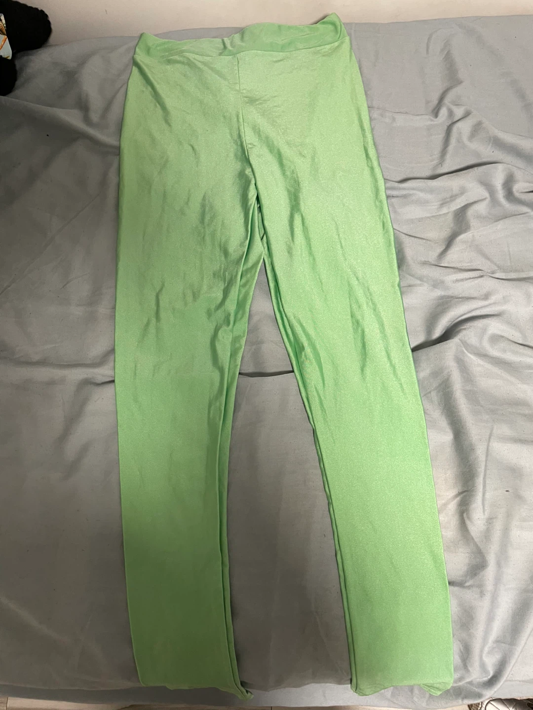 Closet clean out women’s clothes - photo 2