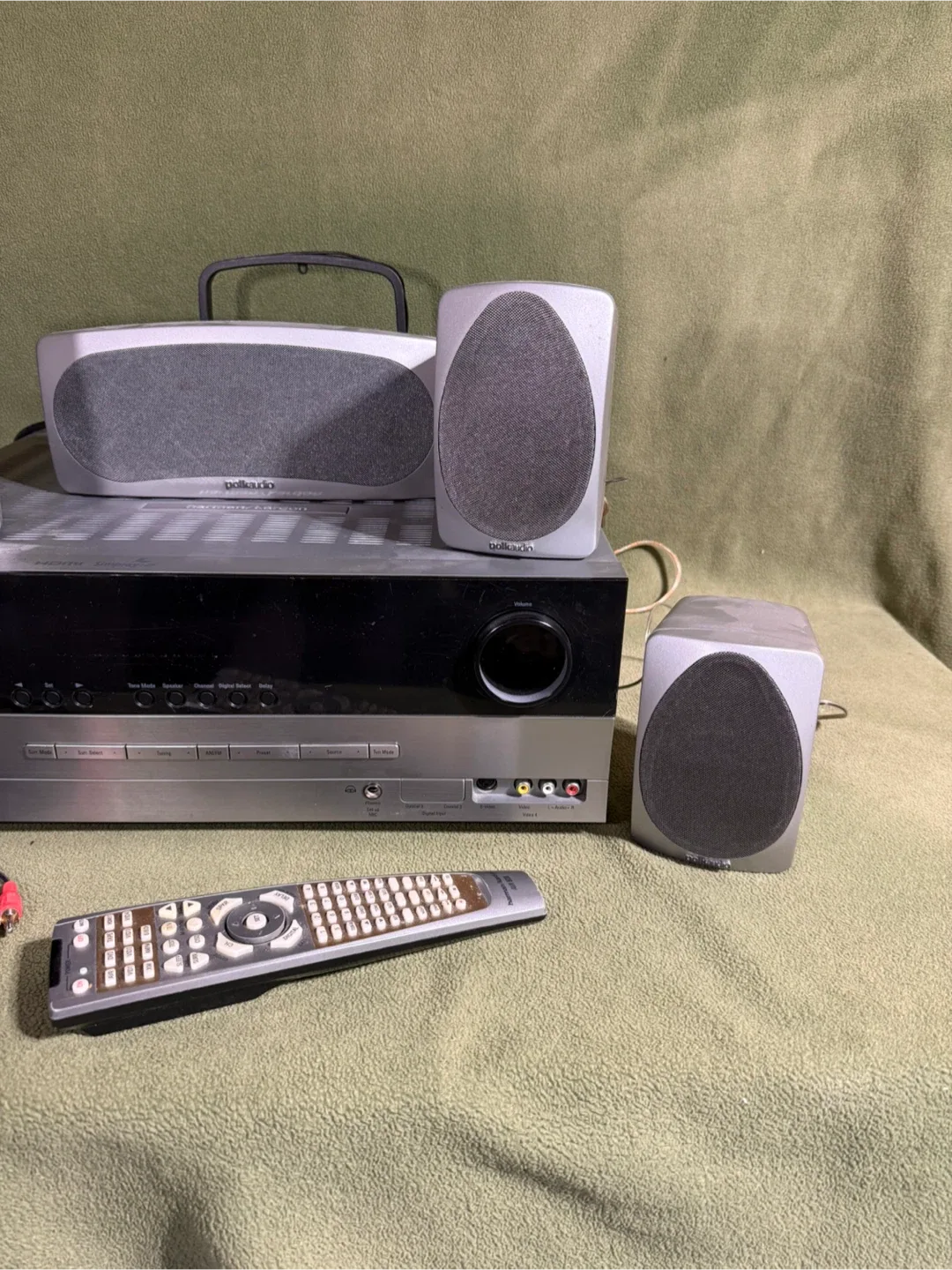 Harmon Kardon/Polk Audio (Package Deal) image indicator(5)