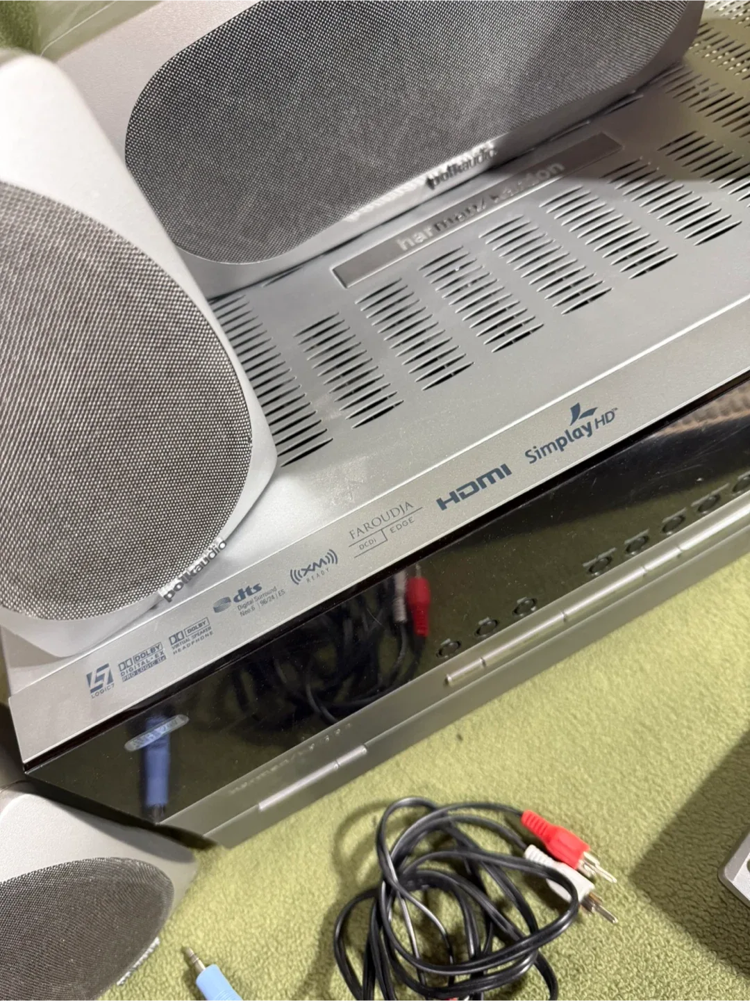 Harmon Kardon/Polk Audio (Package Deal) image indicator(8)