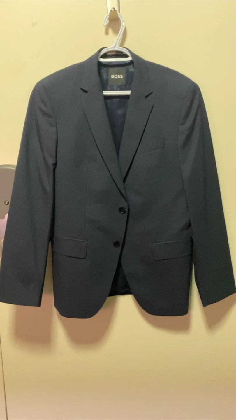 Hugo Boss Navy Blazer - Size 38R