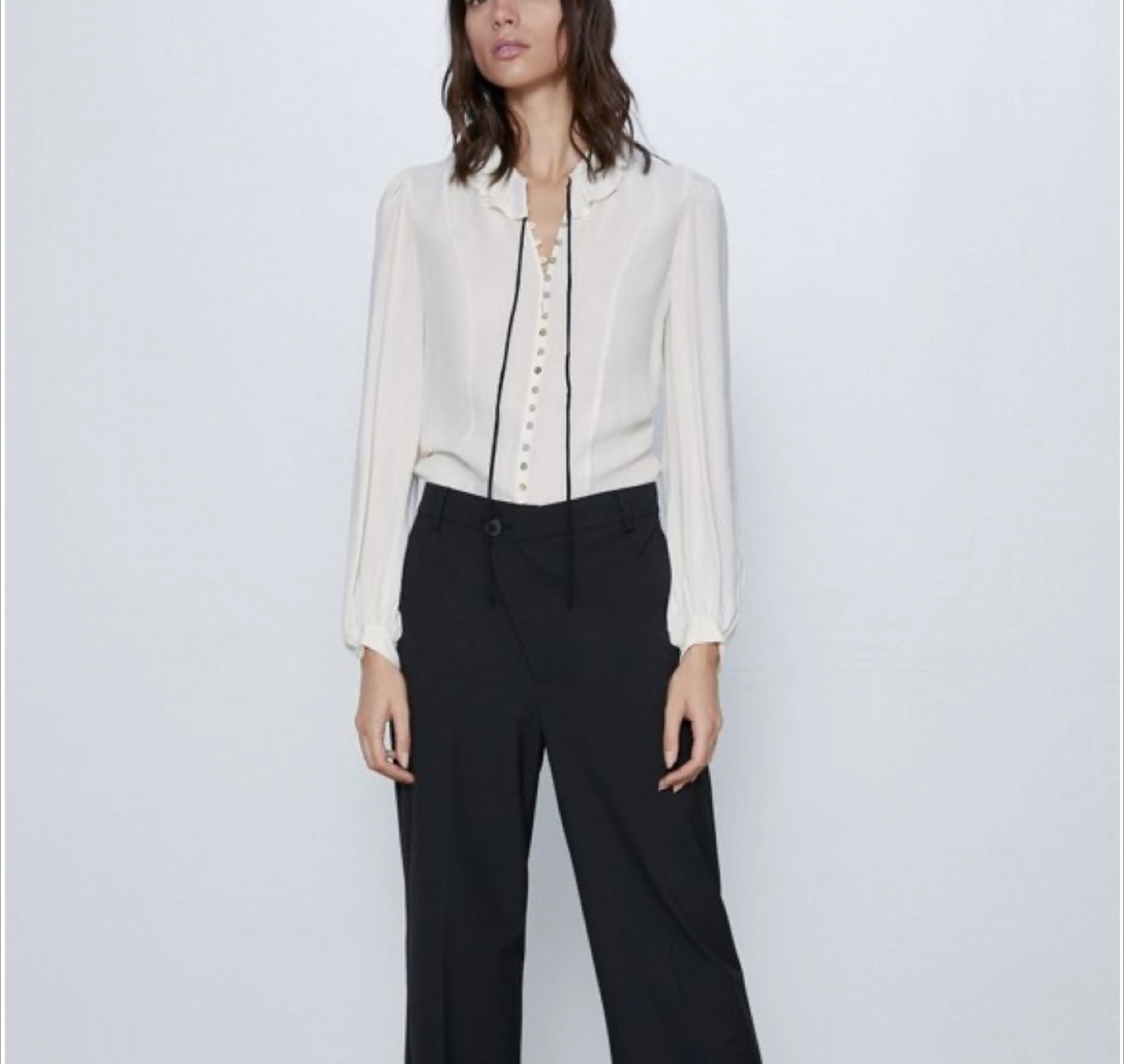 Zara BLOUSE WITH CONTRASTING BOW-VANILLA-