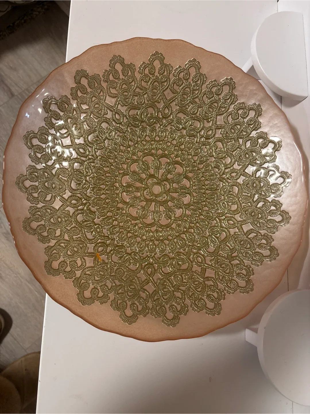 Decorative Lace Patterned Plate image indicator(2)