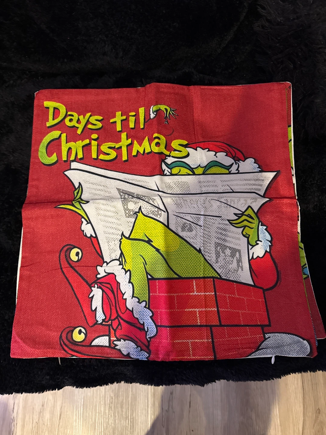 Christmas themed pillow covers - photo 4