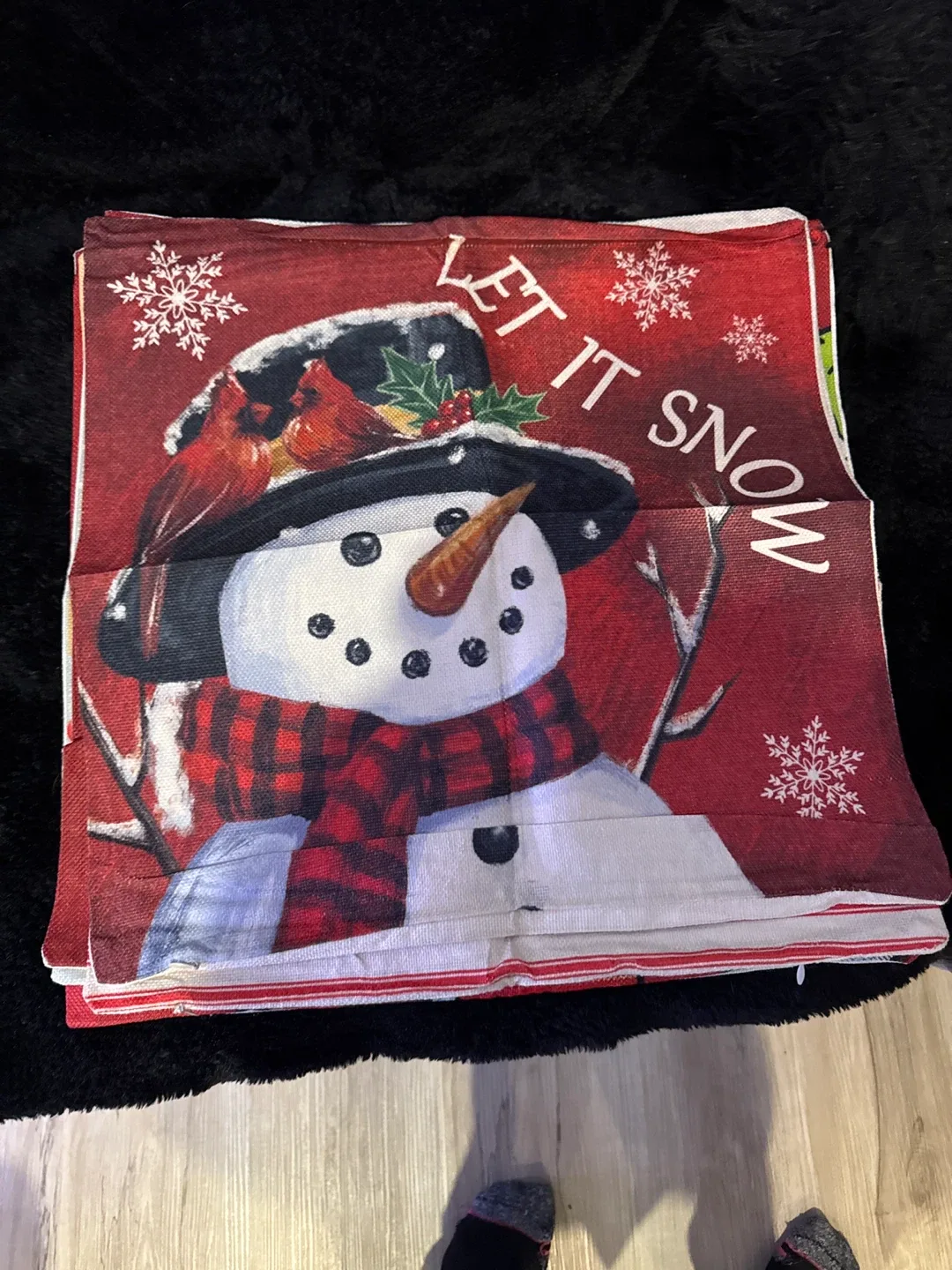 Christmas themed pillow covers image indicator(8)