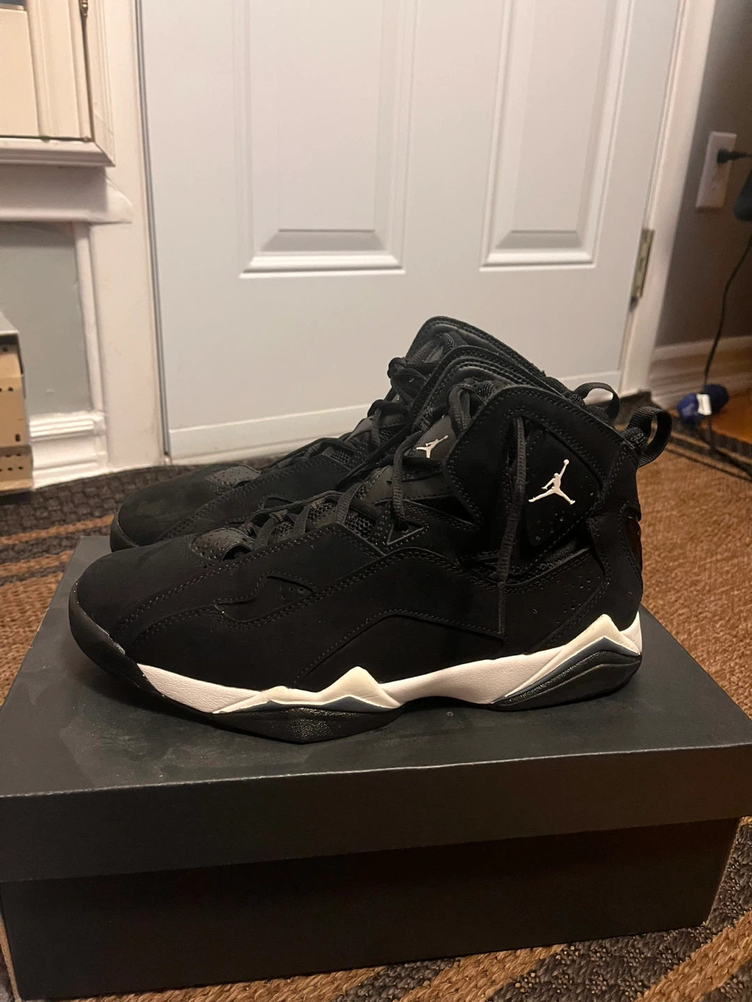 Jordan True Flight Black/Phantom - Size 8.5