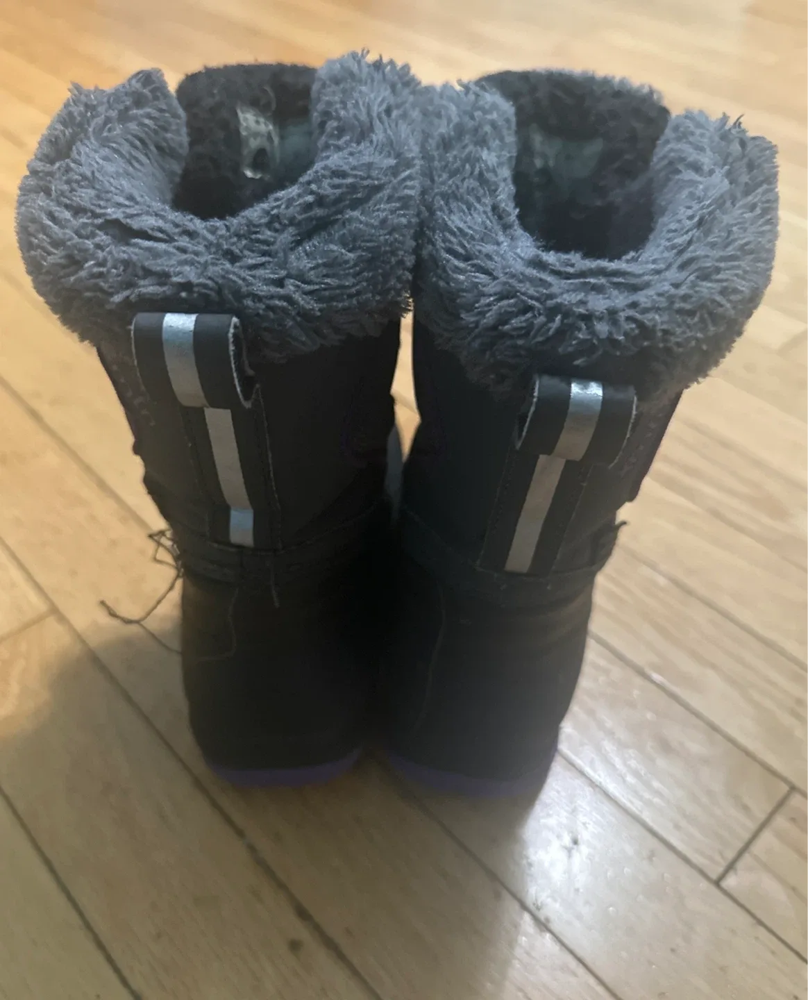 Winter boots for kids . image indicator(2)