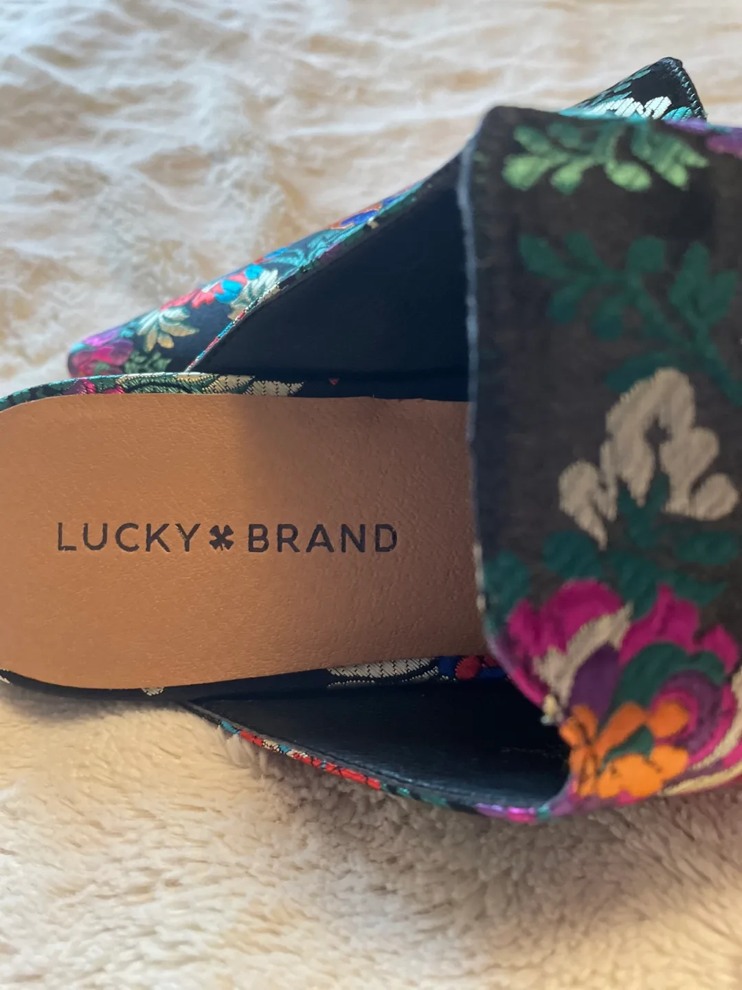 Lucky Brand Floral Print Pointed Mules - Size 9M image indicator(2)