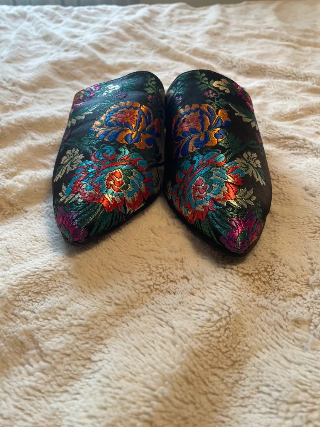Lucky Brand Floral Print Pointed Mules - Size 9M