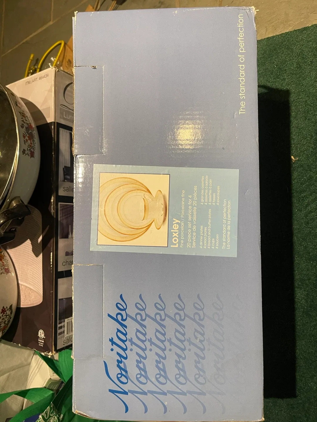 Noritake Loxley 20-Piece Fine Porcelain Dinnerware Set image indicator(2)