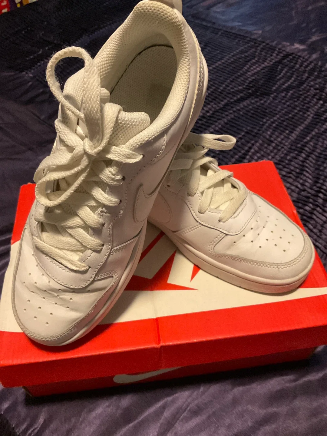 Nike Court Borough Low 2 (GS) - Size 6Y