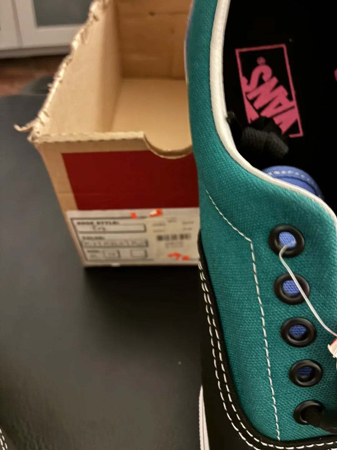 Men’s Vans Mixed Block sneakers Size 10 image indicator(4)