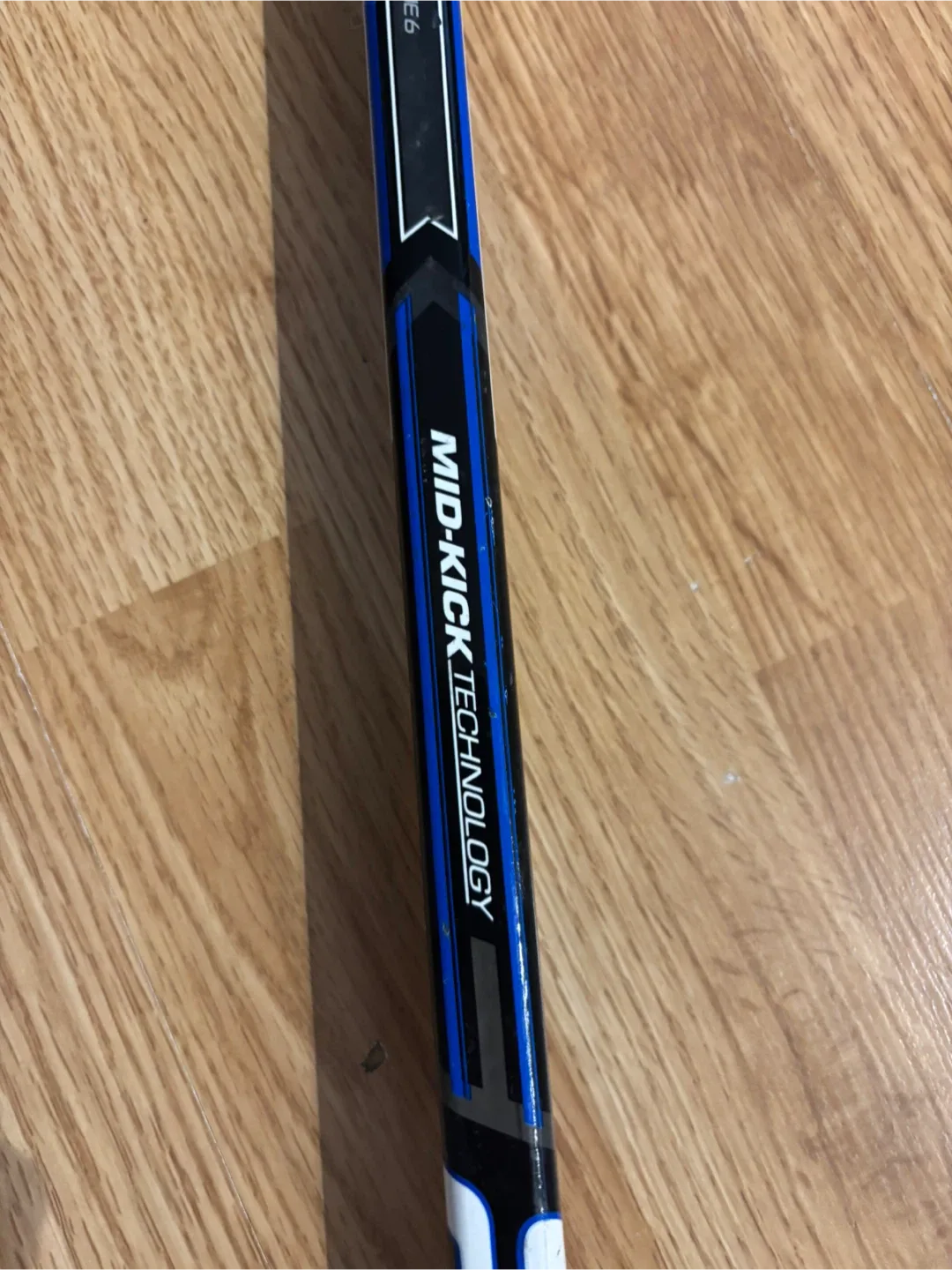 Bauer 500 Hockey Stick - 50 Inches image indicator(4)