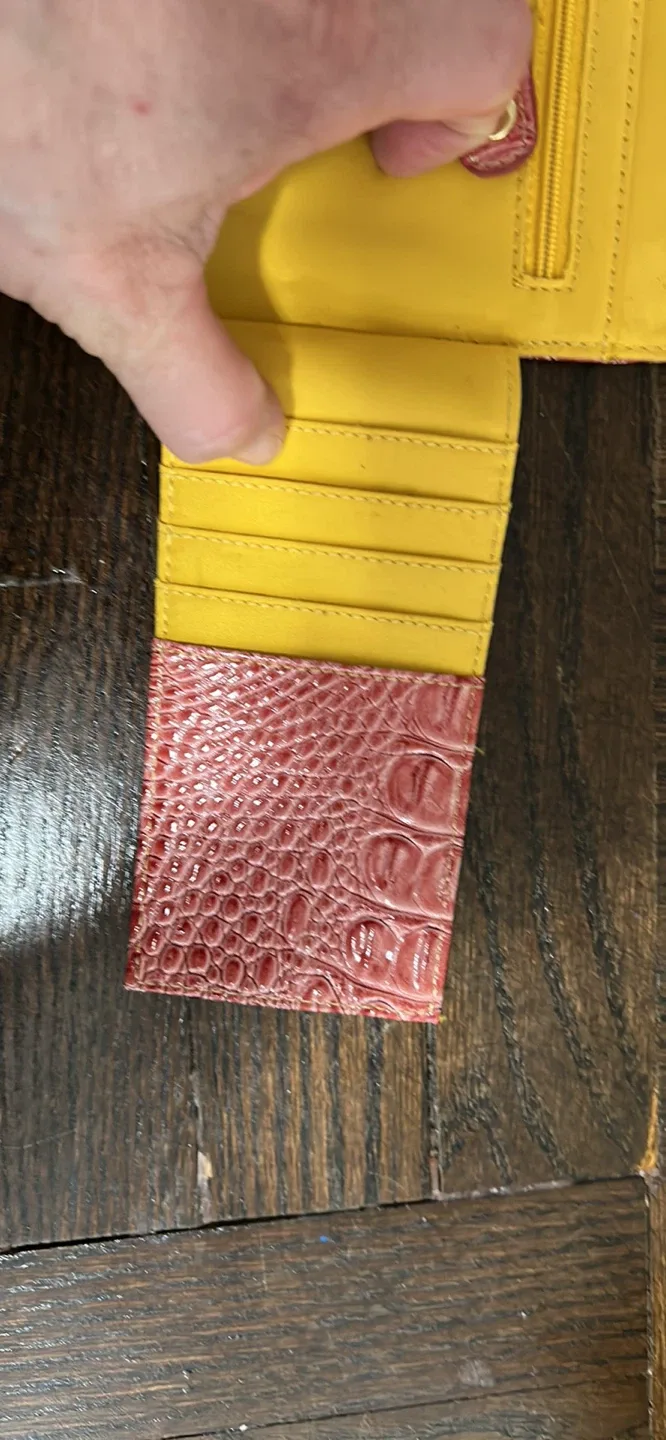 Jessica Simpson Wallet image indicator(4)