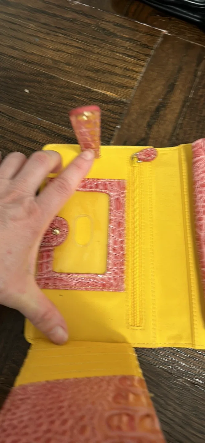 Jessica Simpson Wallet image indicator(6)